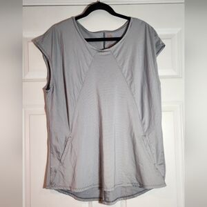 Brisas Blue And White Striped Short Sleeve Active Top With Pockets XL